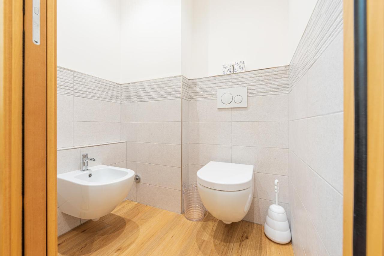 Room 176, Alba Town Alba (Piedmont) Exterior foto